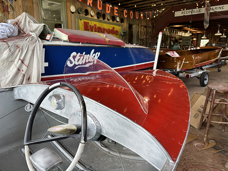 Vintage Racing Windshield No Clayton Report, So You Guessed It. ZIP! – Classic Boats | Woody Boater