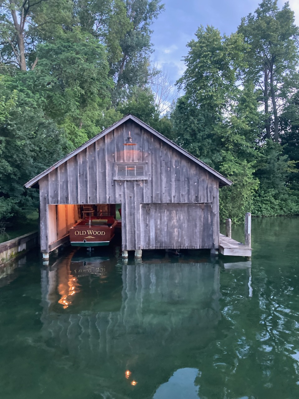 Old Wood, Or Old Wood? Or Maybe Old Wood? – Classic Boats | Woody