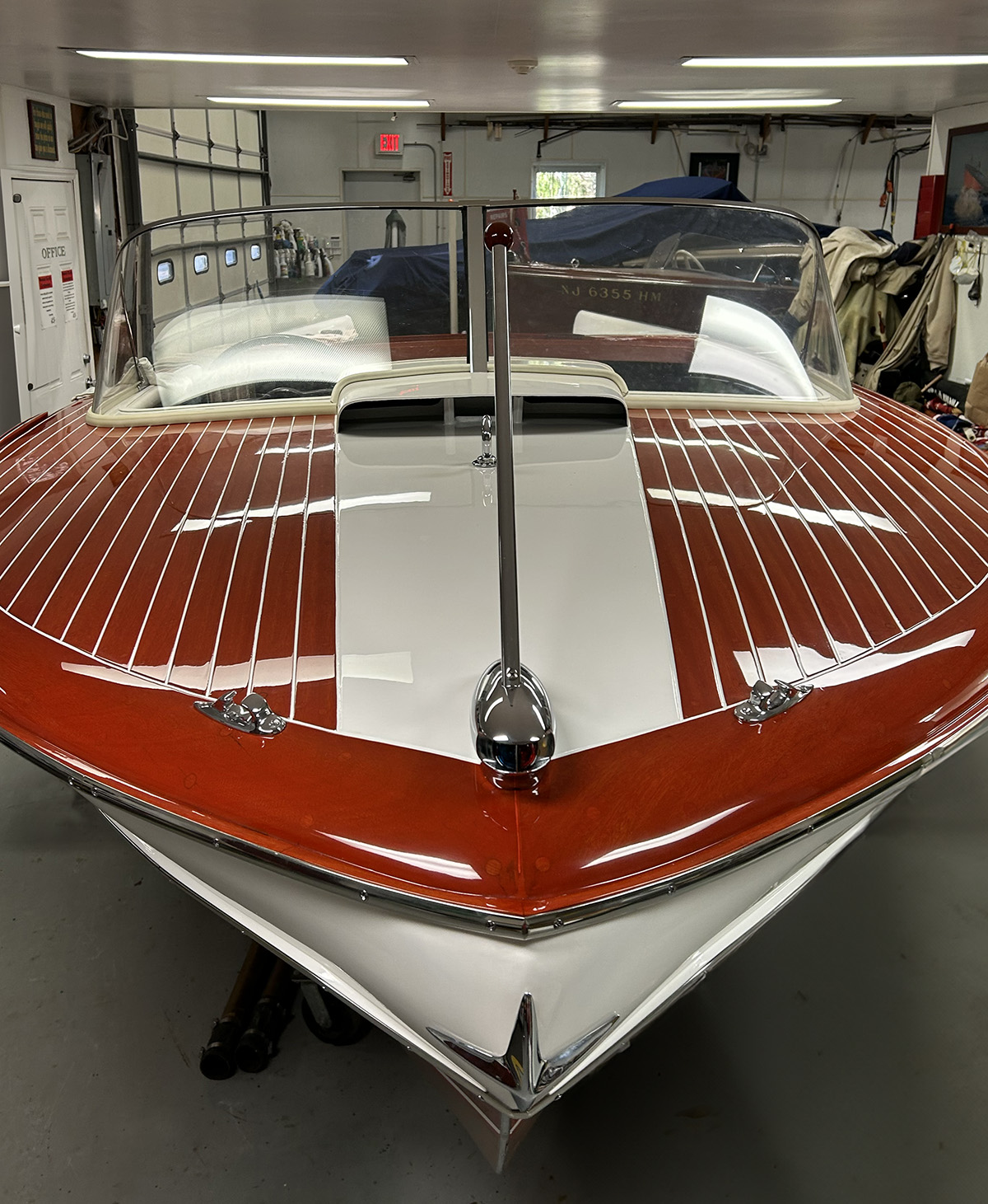 A Perfect Symphony Of Color and Texture 1958 21-ft Chris Craft