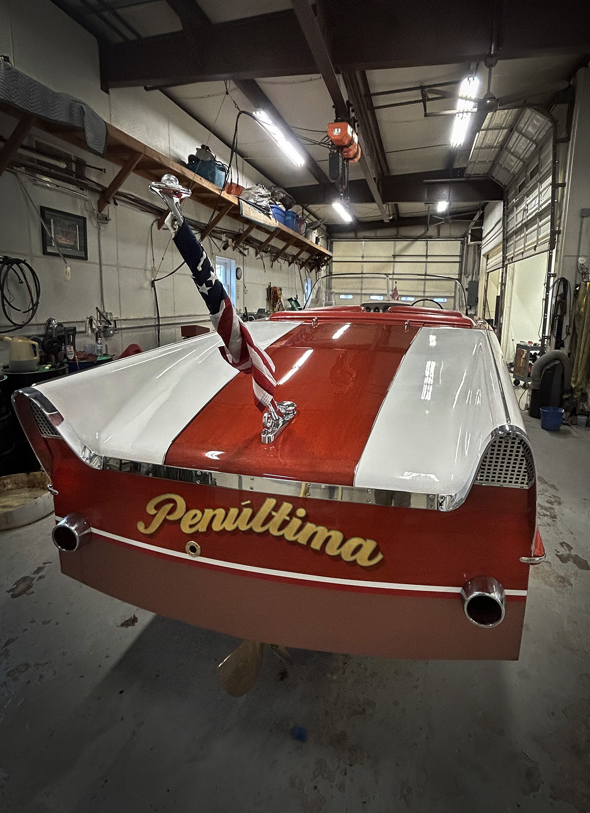 A Perfect Symphony Of Color and Texture 1958 21-ft Chris Craft
